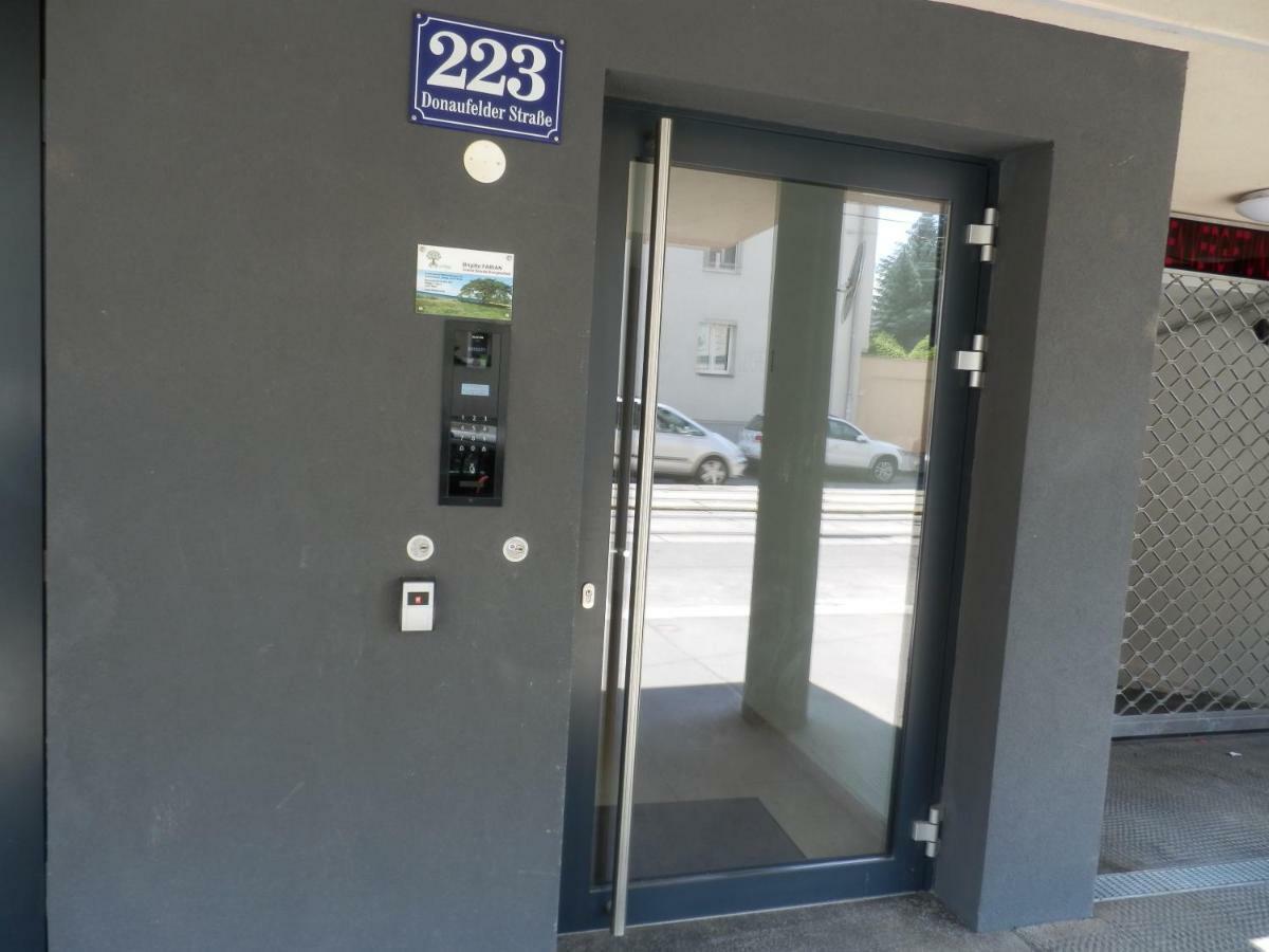 Spacious, Modern 1-bdrm Apt Near Vic & Austria Ctr Appartement Vienne